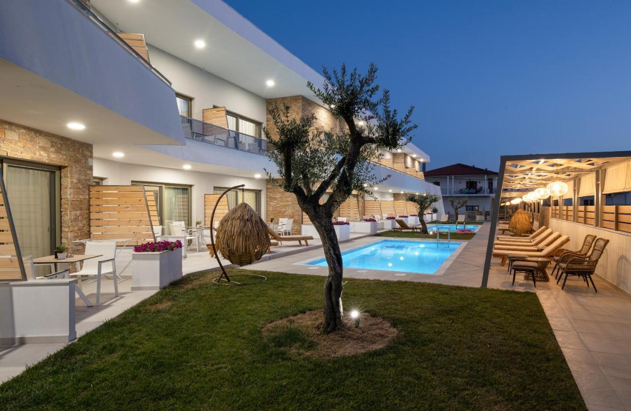 ניקיטי Imagine Luxury Suites מראה חיצוני תמונה