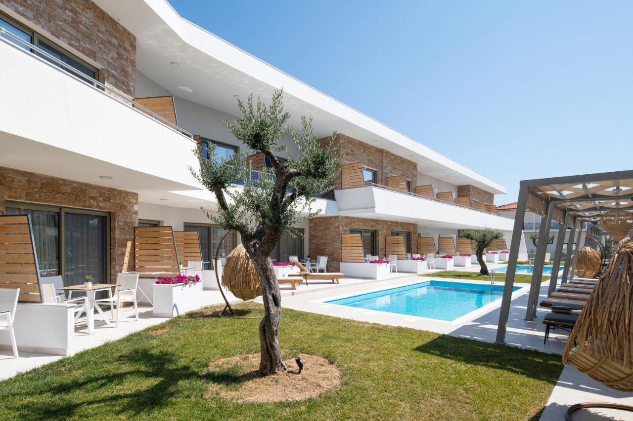 ניקיטי Imagine Luxury Suites מראה חיצוני תמונה