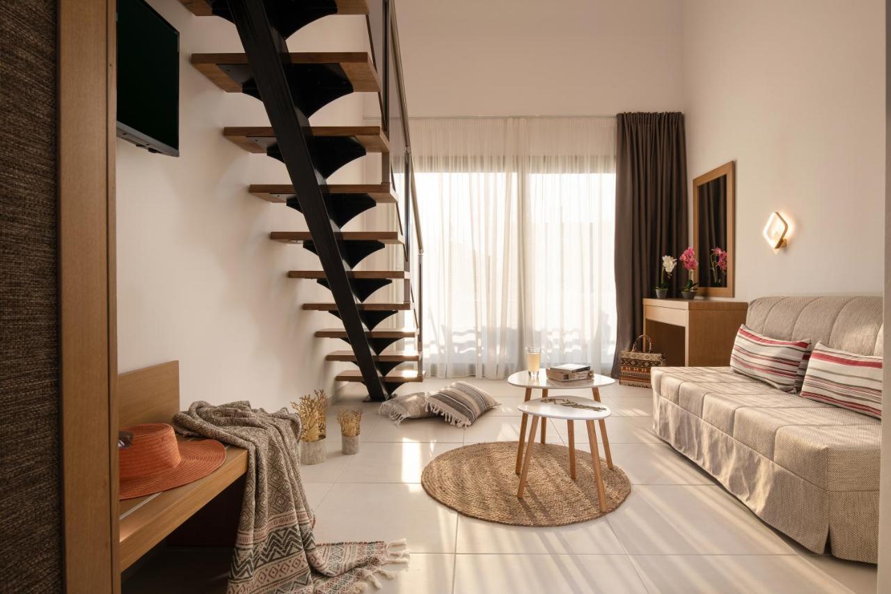 ניקיטי Imagine Luxury Suites מראה חיצוני תמונה