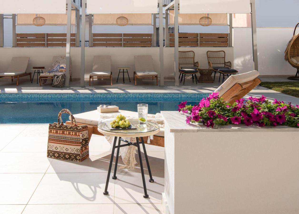 ניקיטי Imagine Luxury Suites מראה חיצוני תמונה