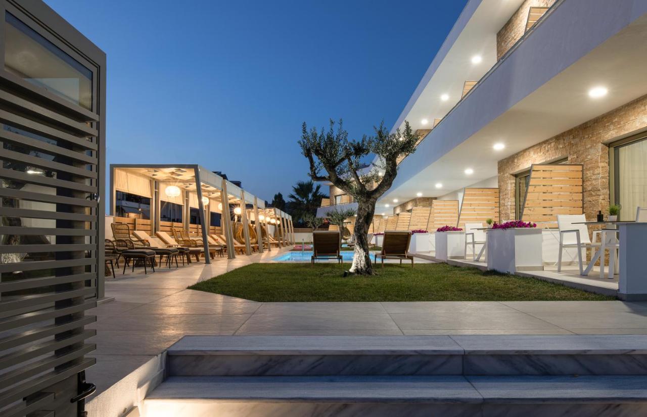 ניקיטי Imagine Luxury Suites מראה חיצוני תמונה